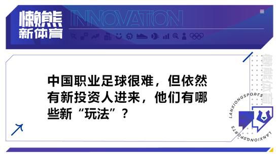 性感舞蹈的中年少女
