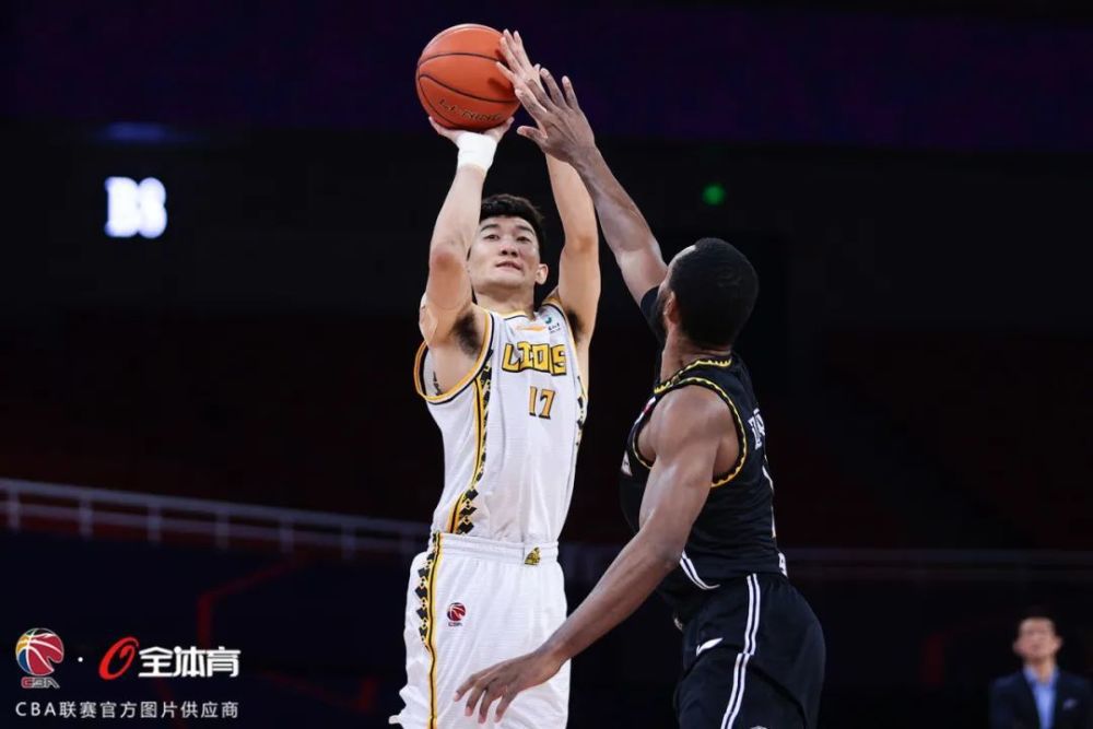 九九九精品午夜在线观看